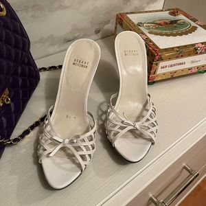 Vintage Stuart Weitzman White Mules size 8.5